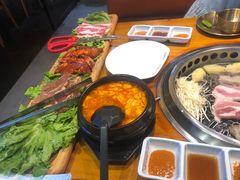 -江南本家韩国料理(太古仓中船汇店)