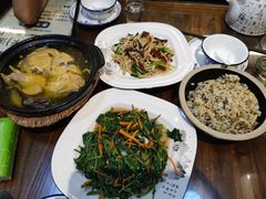-缘来聚·徽菜名店(黄山宏村店)