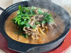 堂煎桑拿石锅牛肉-得丘礼享谷·玉兰苑