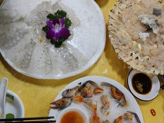 -官塘陈记鱼生·潮汕砂锅粥·牛肉火锅(潮枫路总店)