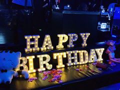 -简奥斯汀·赫本酒吧