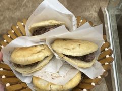 -闫家驴肉老店(华电一校店)