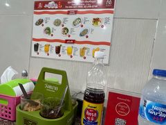 -榮泰米粉湯(Left Shop)