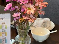 -静之湖湖畔餐厅