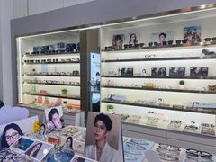 -视野联行眼镜·蔡司·控优点授权(长白万象汇店)