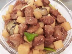 -天天向上素食餐厅(五台山店)