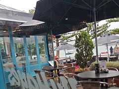 -Bully Hayes Restaurant & Bar