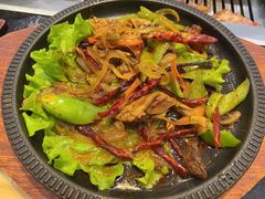 -臻牛烤肉