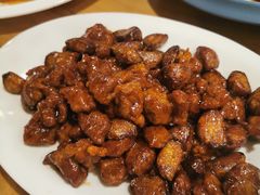 黑蒜子牛肉粒-陈傻子餐厅(世纪都会店)