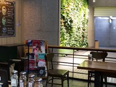 大堂-星巴克(浙江省人民医院店)