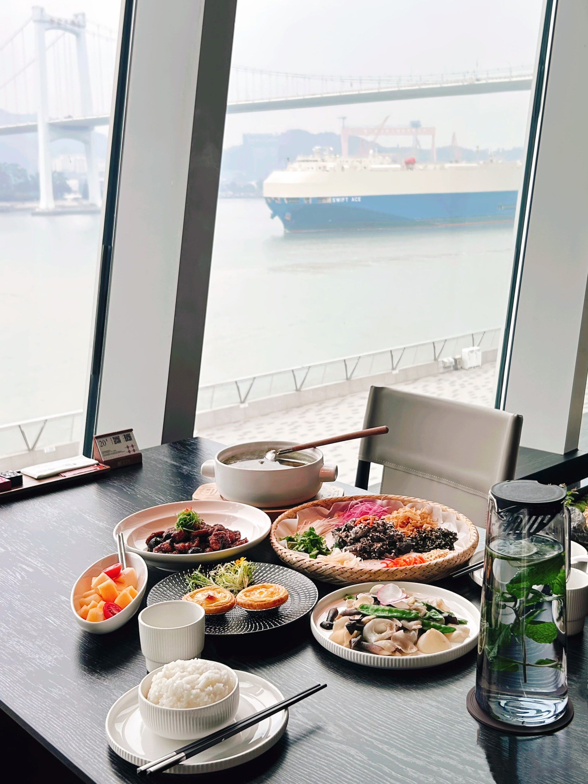 美哭了厦门摩天轮海景餐厅