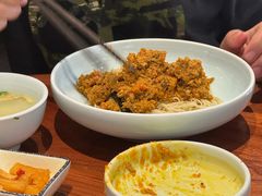 -裕兴记•蟹黄面馆(人民广场店)