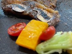 -POKEE VIA&Brunch·维娅(重庆来福士店)