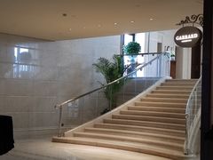 -Salon de Ville浦江汇(上海外滩华尔道夫酒店店)