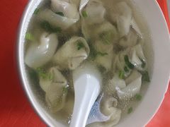 -周震馄饨