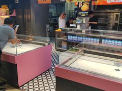 -宝龙城(杭州滨江店)