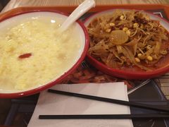 -十三朝牛馍王擀面皮(骡马市店)