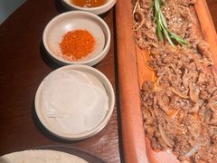 谷饲肥牛夹饼-Fuzzy Bistro 浮几韩餐·茶酒馆