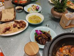 -松沪名灶·豆浆鱼头·新上海菜(飞航吾悦广场店)