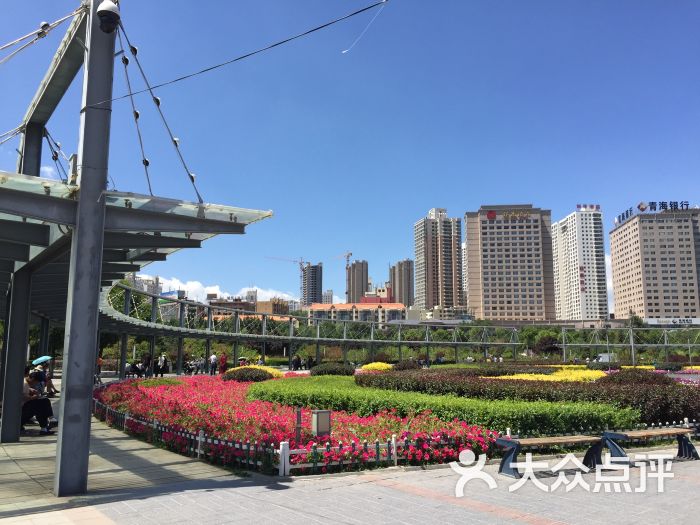 西宁市中心购物广场图片 - 第12张