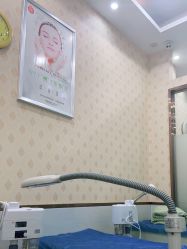 -苗医生专业祛痘·皮肤管理