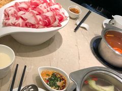 -海上明月海鲜火锅 鲜切牛肉