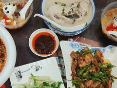-丁太婆老妈蹄花(人民公园非遗总店)