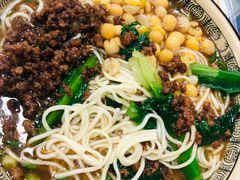 -重庆小面·抄手(解放碑好吃街店)