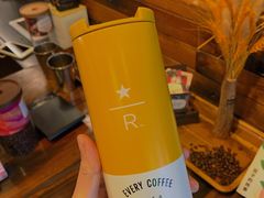 -星巴克臻选(青岛麦凯乐分店)