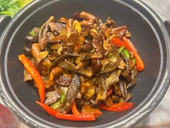 -蔼若春.传承云南菜(金碧公园店)