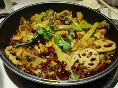 干锅牛蛙(小份)-蛙蛙叫干锅年代(簋街总店)