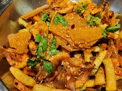 -嘎嘎鸭下巴·爆辣干锅(明教寺店)