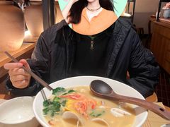 -荣家黄鱼面(南京西路店)