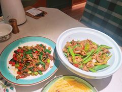 辣椒炒肉-以饭湘许(新塘万达店)
