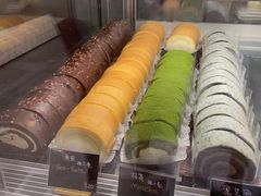 -Dough&Joe团憩(瑞虹天地月亮湾店)