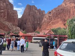 -天山神秘大峡谷