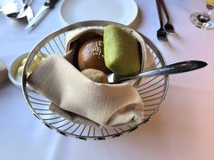 手工餐前面包-Kathleen's Waitan 凯圣琳江景西餐厅(外滩店)