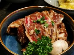 秘制牛小排-草家酱蟹炭火烤肉店(珲春南路一店)