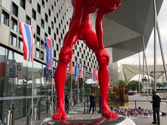 -东浩兰生上海世博展览馆