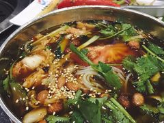 朝鲜冷面-杨记齐齐哈尔烤肉(总店)