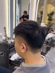 -苏奇发型·烫发染发