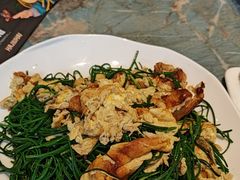 -哈啾嗨·新概念蒙餐(红星新城店)