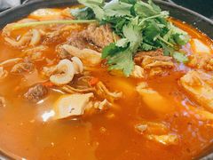 筋头巴脑火锅-湘肠香火锅店(团结湖店)