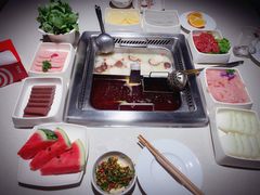 -海底捞火锅鲜切牛肉主题店(长寿路店)