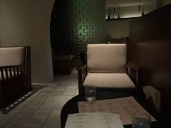 -Hideout Hookah Lounge·隐觅地