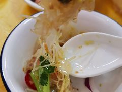 -官塘陈记鱼生·潮汕砂锅粥·牛肉火锅(潮枫路总店)