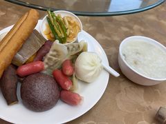 -黄山光明顶山庄