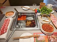-海底捞火锅(世豪广场店)