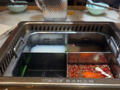 -巴渝瓦肆重庆鲜火锅(宝龙环湖店)