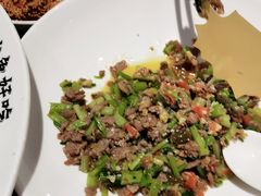 小炒黄牛肉-新太二·鲜料川菜(晶耀前滩店)